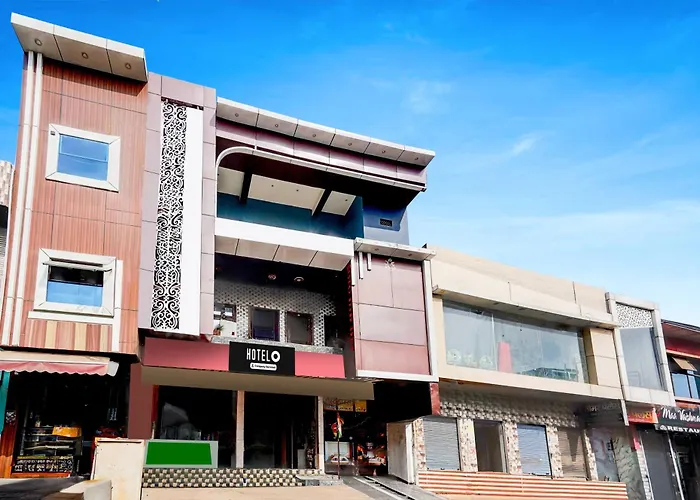Super Hotel O Bhuteshwar Mahadev Temple Formerly Raghav Guest House