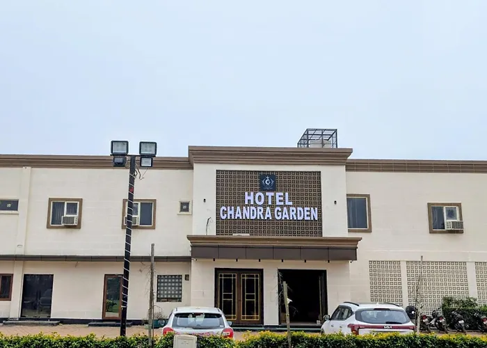 Hotel Chandra Garden