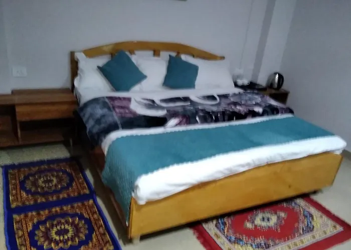 Mount Aura Stay & Dine