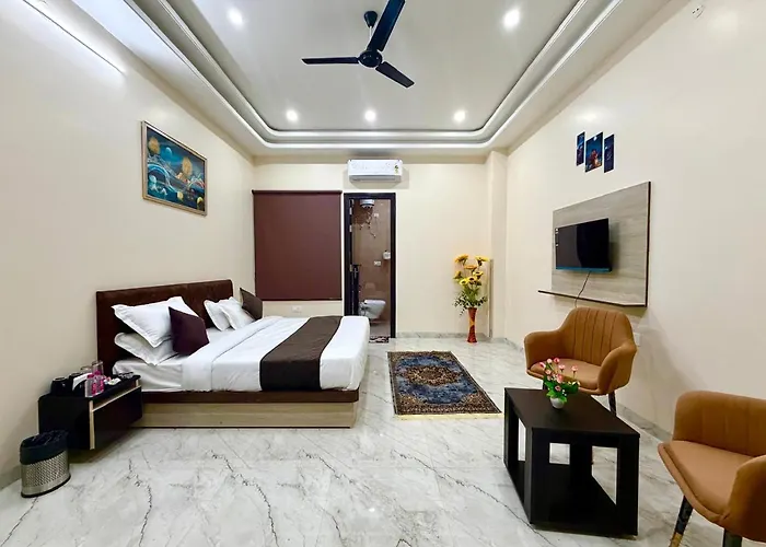 Hotel Prime Palace
