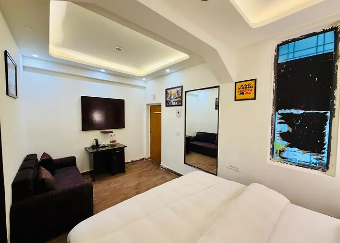The White Orchid- Near Noida City Center