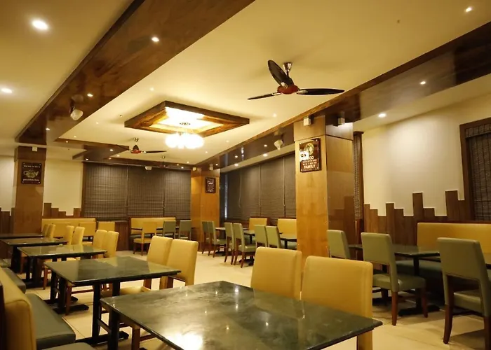 Hotel Grand Inn Jamkhandi