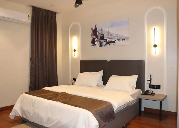 Raajhans A Boutique Stay