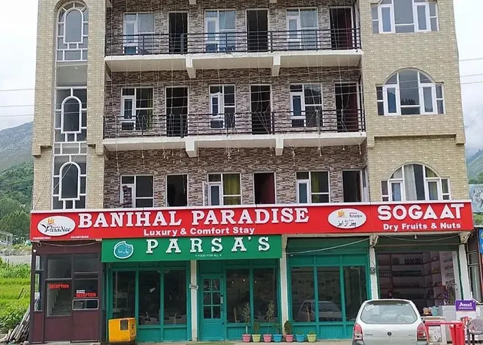 Paradise Banihal Hotel