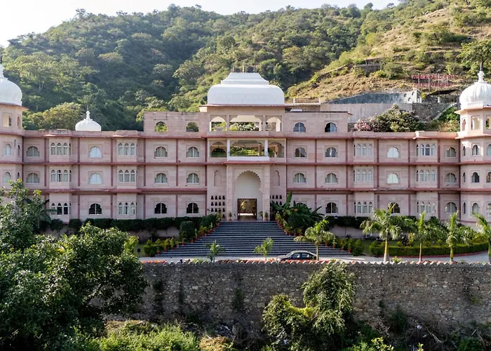 Kumbhalgarh Fort Resort Pure Veg