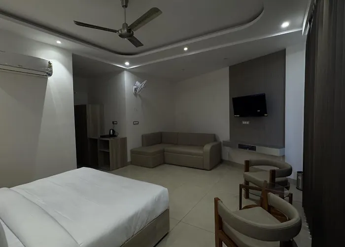Hotel Ivory Hills