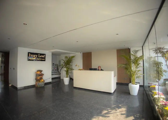 Hotel Ivory Leaf Stays Golf Course Road
