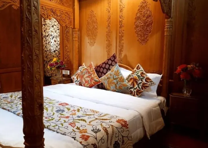 Hotel New Mount View Gulmarg