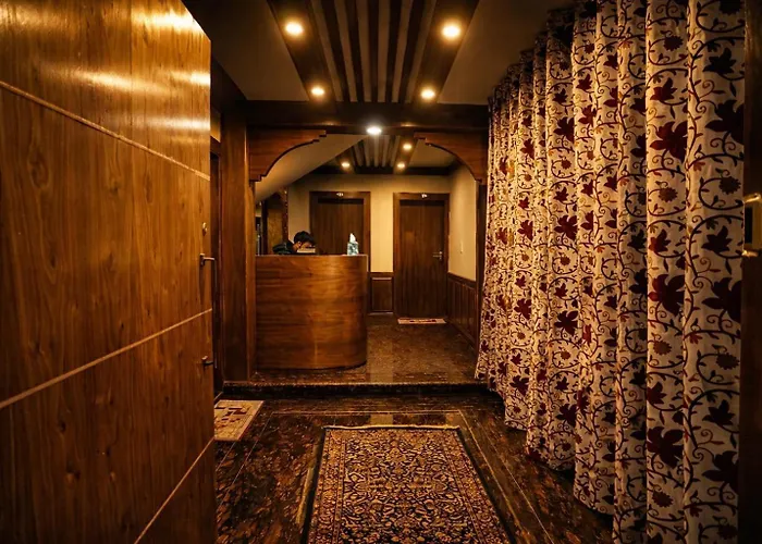 Zuri Cottage Pahalgam