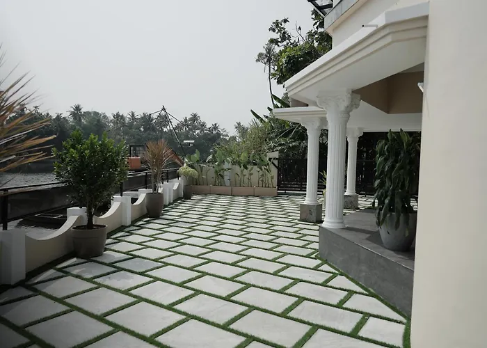Dretreat Varapuzha