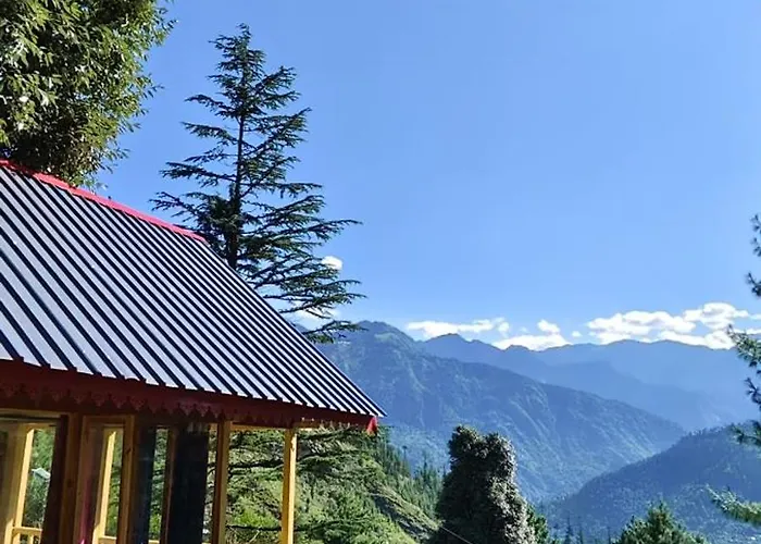 Jibhi Pine Nature Tree House
