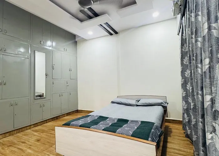 Premium Home Stay At Vip Road