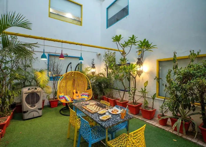 Gostops Delhi - Private Rooms & Dorms New Delhi