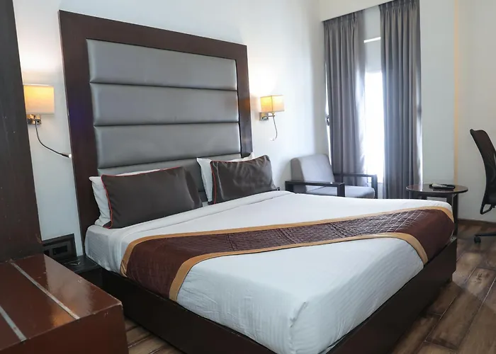 Veronica Hotel