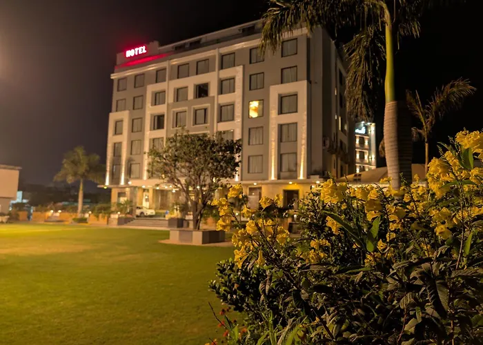 Love Kush Hotel