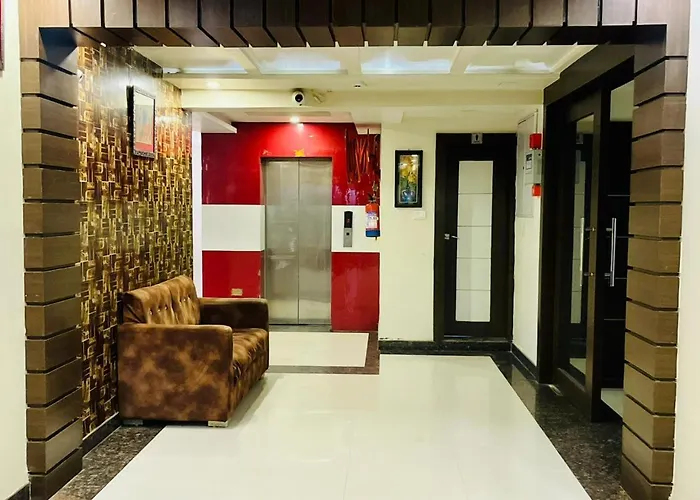 Lijoy Hotel & Restra