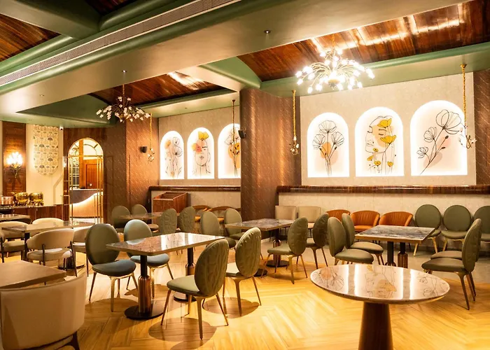 Hotel Golden Amulya Rest Wings