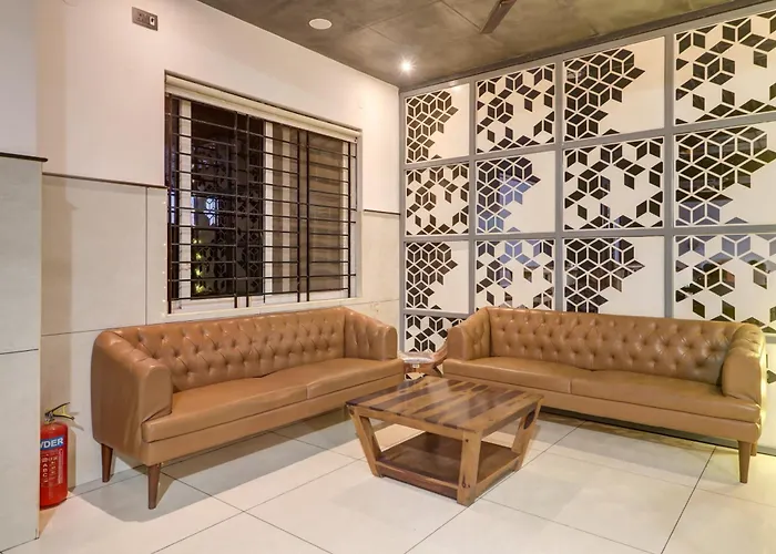 Super Hotel O S Grand Bolarum