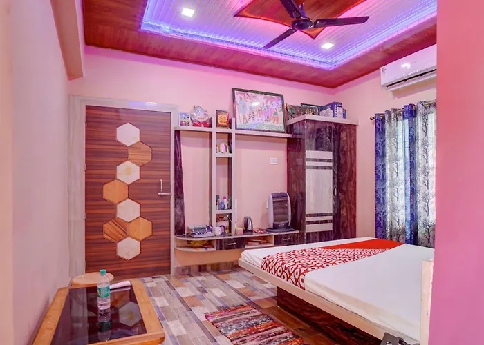 Oyo 81389 Hotel Siddhi Vinayak