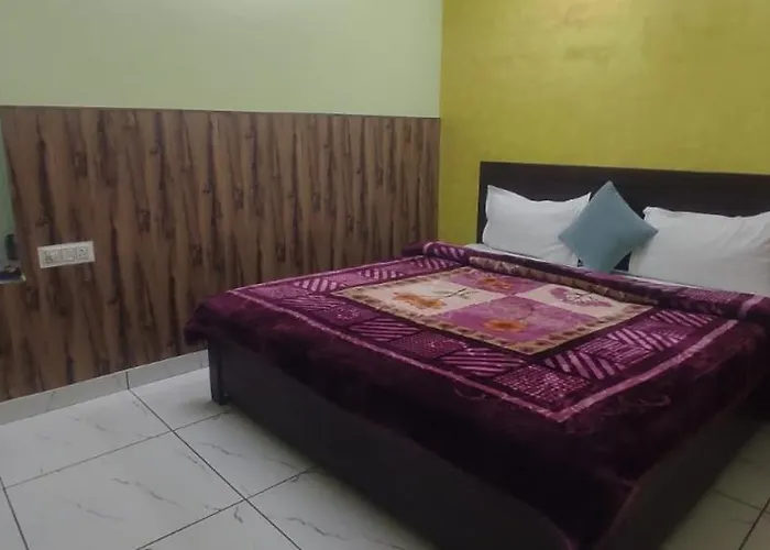 Hotel Neel Kamal Near Chandigarh Railway Station
