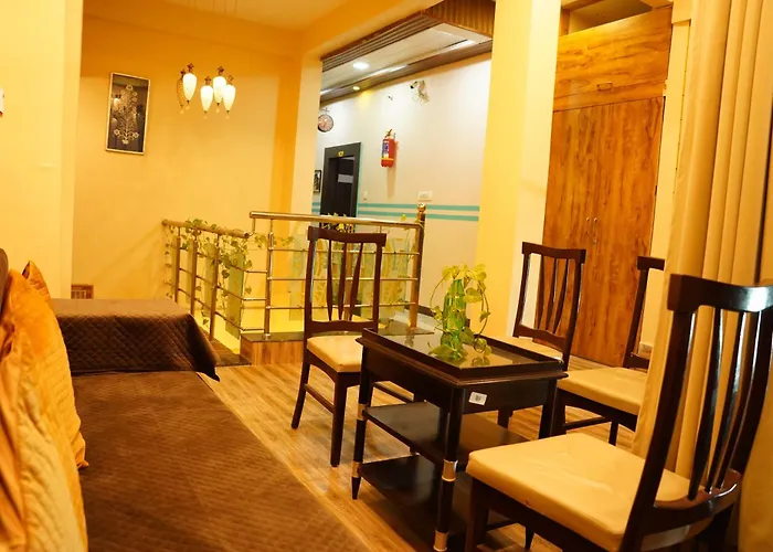 Hotel Mahishmati Palace