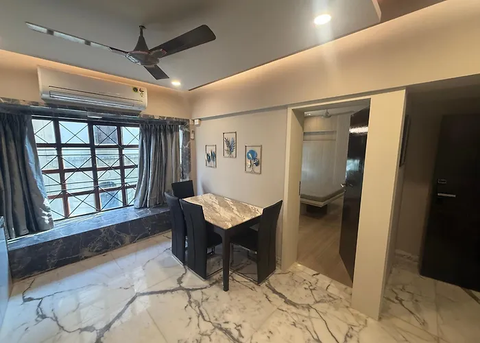 Bandra'S Prime Luxurious 2 Bhk