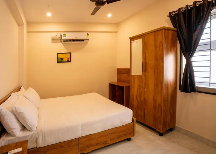 Aafiya Lakeview Apartments