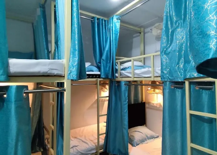 Svn Hostel