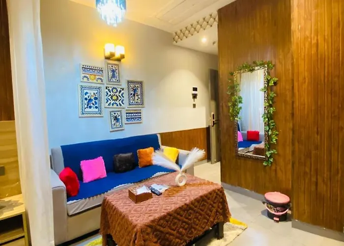 Gaylords Spira Stays Sector 94 Noida