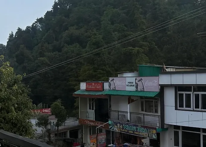 Ruk Bae Cafe Restro & Hotel