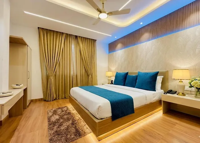 Hotel The Olive Suites Near Delhi International Airport