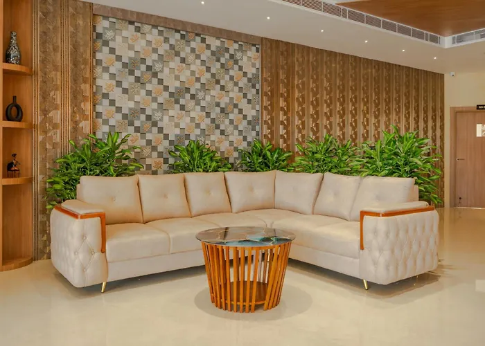 Hotel Sky International