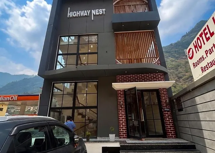 Hotel Highway Nest