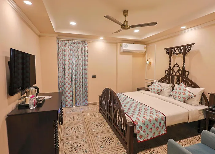 Ved Mahal