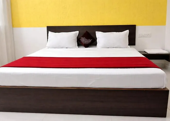 Pushp Vatika Hotel & Resort
