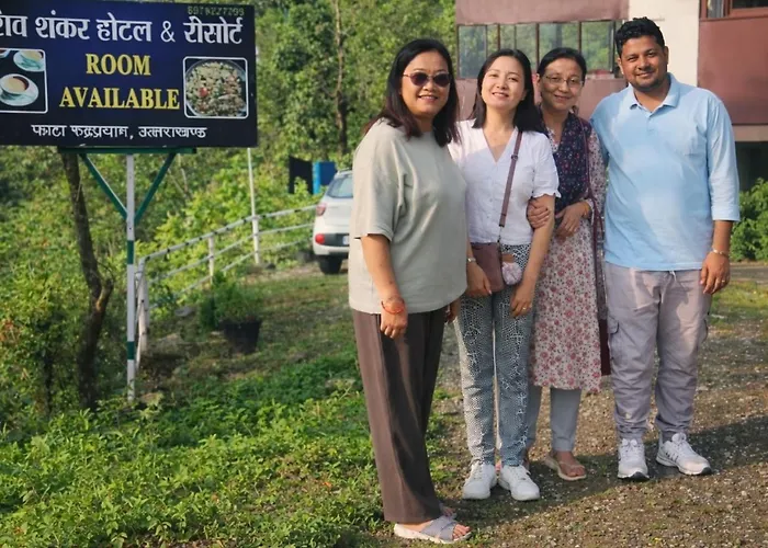 Shiv Shankar Hotel And Stay