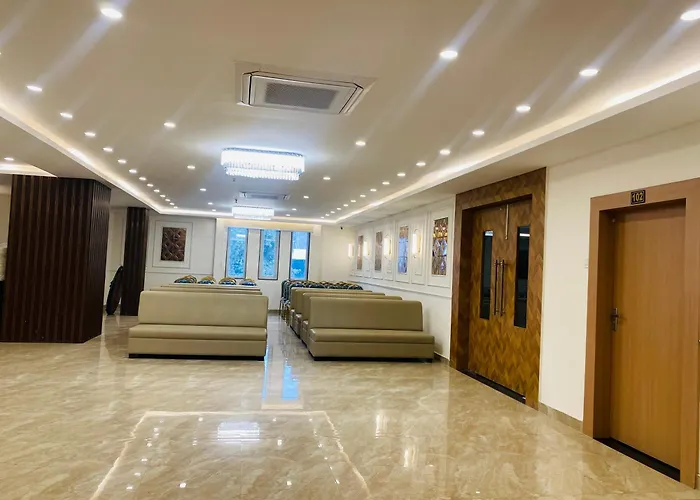 Hotel Ananta