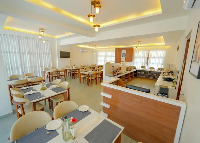 Malankara Palace Lake View Resort & Spa