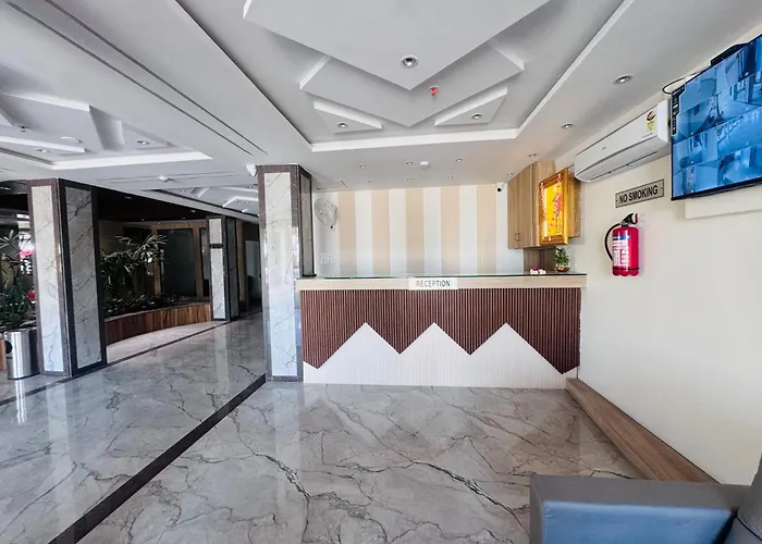 Hotel Purvi By Vilaasitaa Arvindo Indore