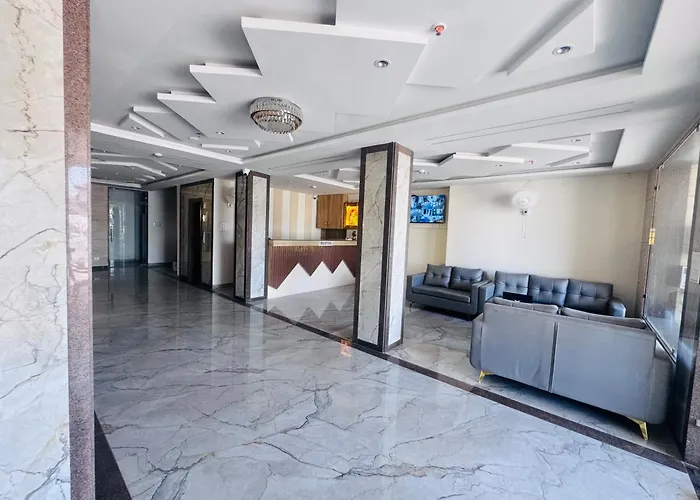Hotel Purvi By Vilaasitaa Arvindo Indore