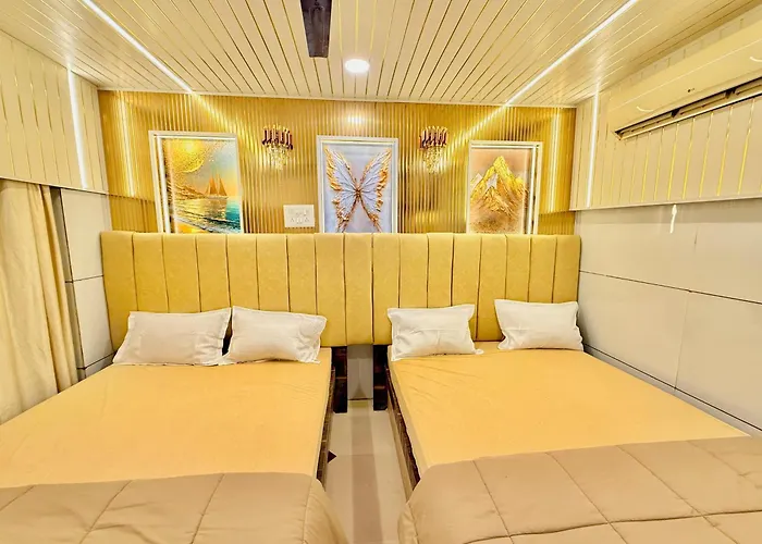 Hotel Rajmahel Chotila