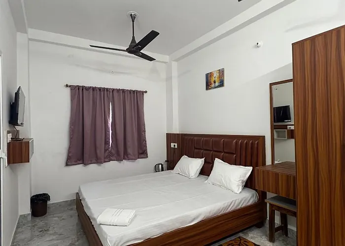 Satyamev Grand Inn