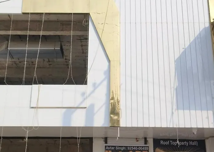 Rr Hotal Sirsa Haryana