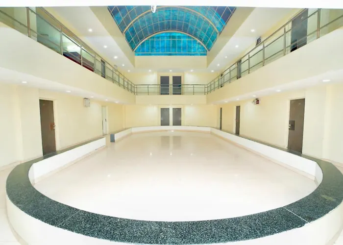 Hotel Sai Palace Executive Lodging