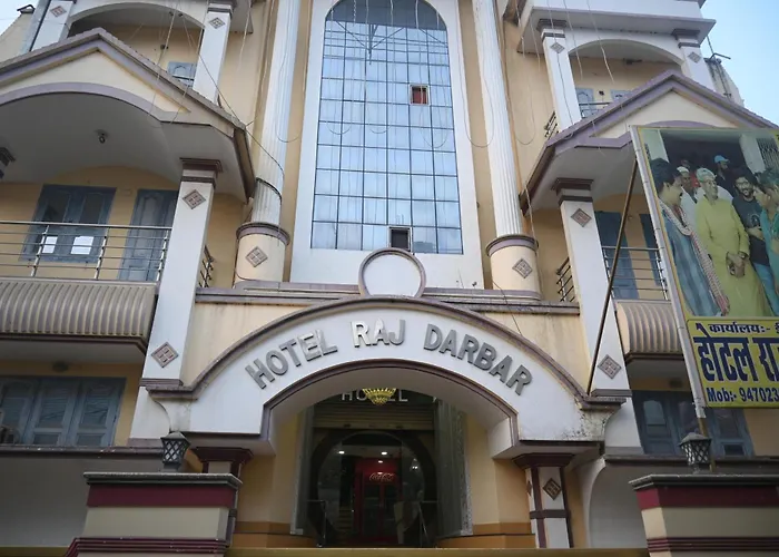 Hotel Raj Darbar