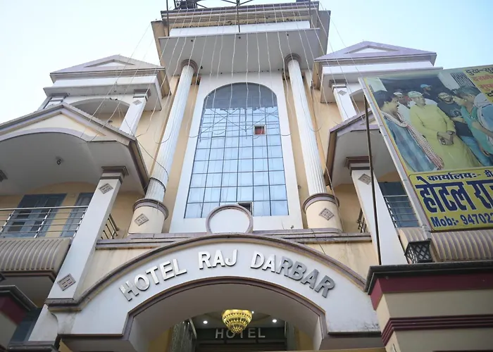 Hotel Raj Darbar