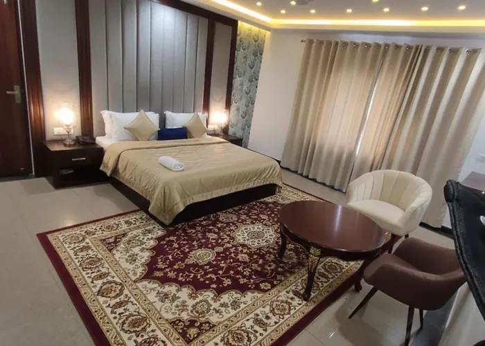 Hotel Loft Near Igi Airport New Delhi