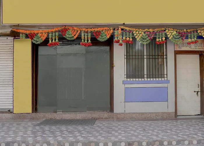 Super Hotel O Mg Road Crossway Formerly Ravi Palace