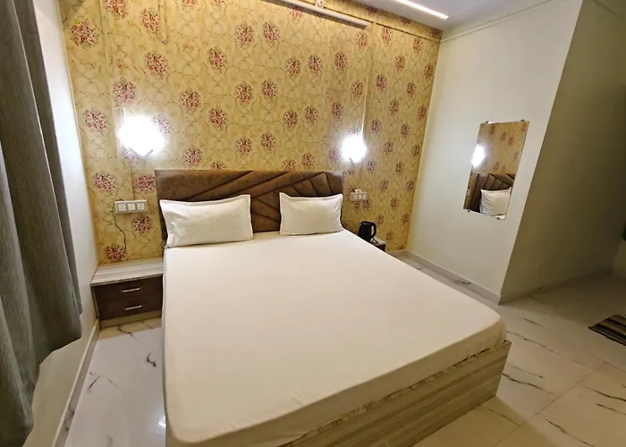Hotel Shiv