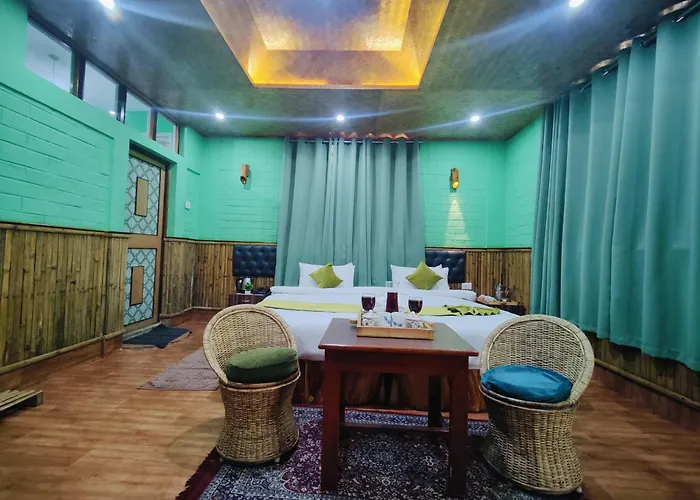 Jo'Stel Hotel Bamboo Inn - Best Rated In Gangtok